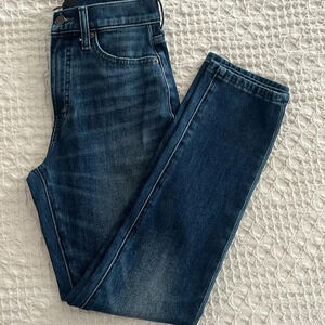 Banana Republic high rise dark jeans size 26